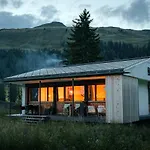 Chalet Horn Trailside Retreat دافوس
